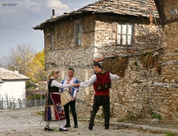 С тъпан в село Яврово_41