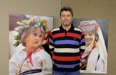 По кълдъръма на различната България